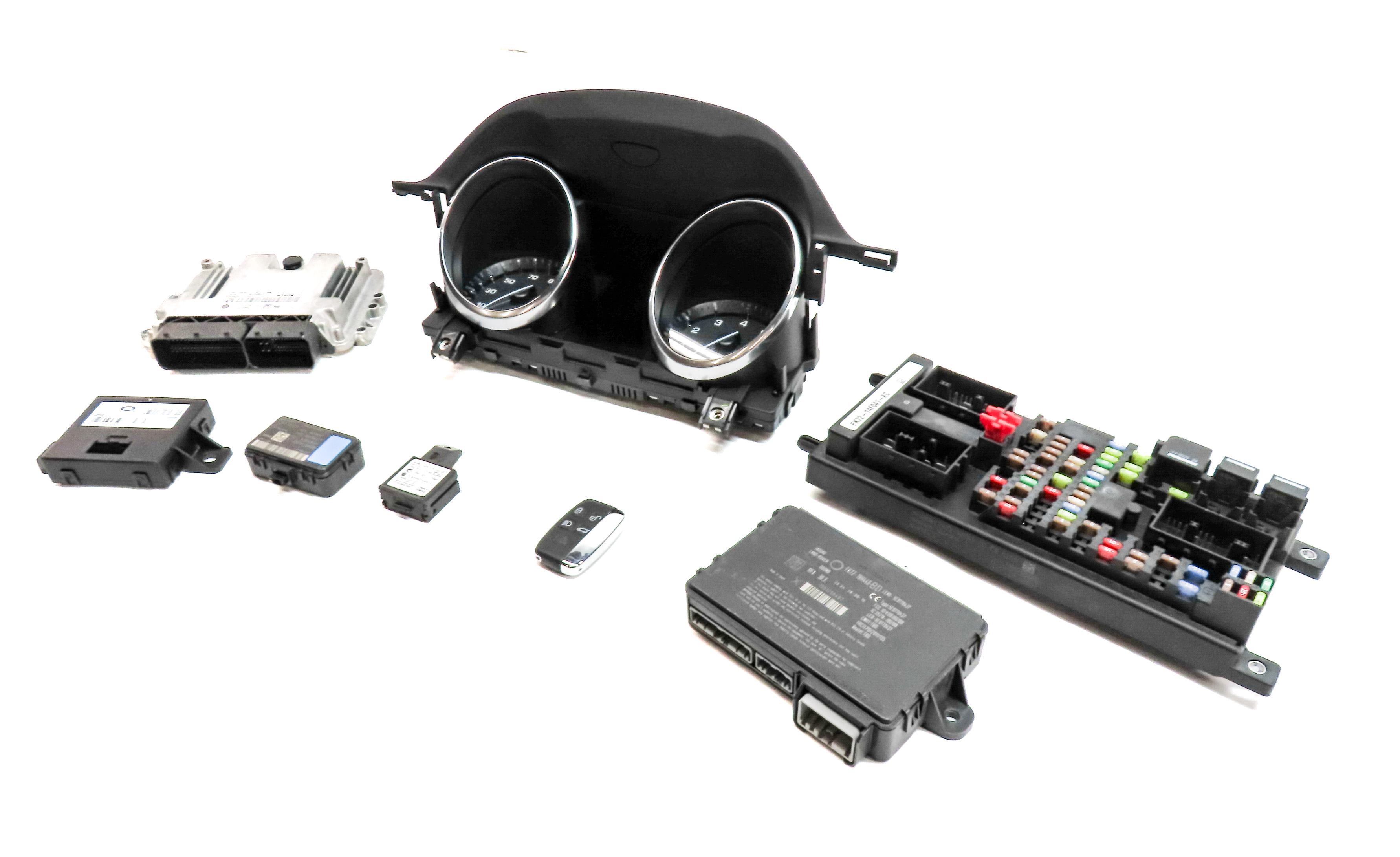 16 DISCOVERY SPORT L550 2.0L SPEEDOMETER BODY ECM ECU ENGINE MODULE & KEY SET — exact item pictured
